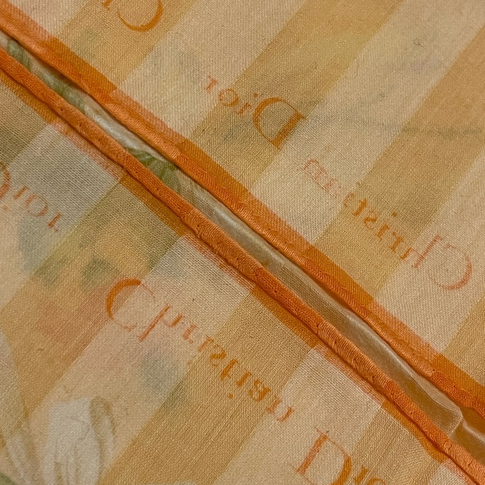 Dior Floral Handkerchief - Picture 4 of 9